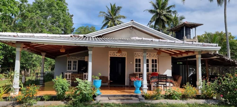 Tehan Homestay Dickwella Exterior foto