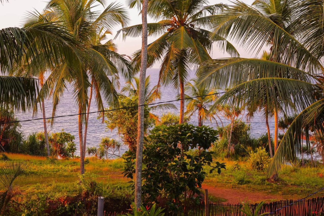 Tehan Homestay Dickwella Exterior foto