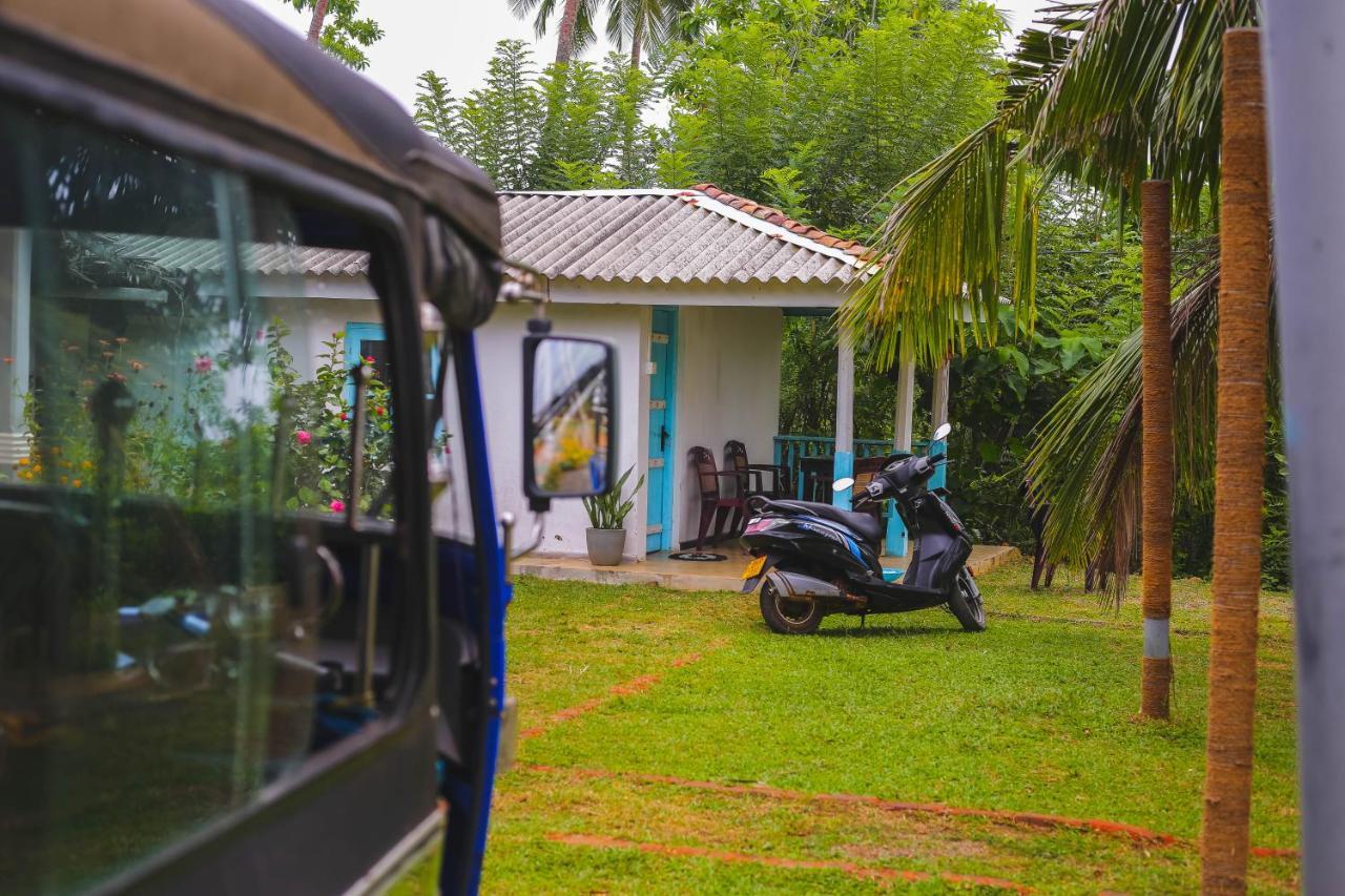 Tehan Homestay Dickwella Exterior foto